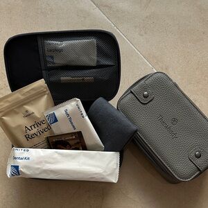NEW BLUE Therabody x United Airlines Business Class Amenity Travel Kit Bag